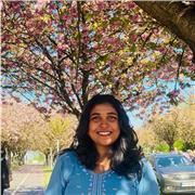 IELTS-certified English tutor offers personalized online lessons for adults and students — boost your confidence, fluency, and tes